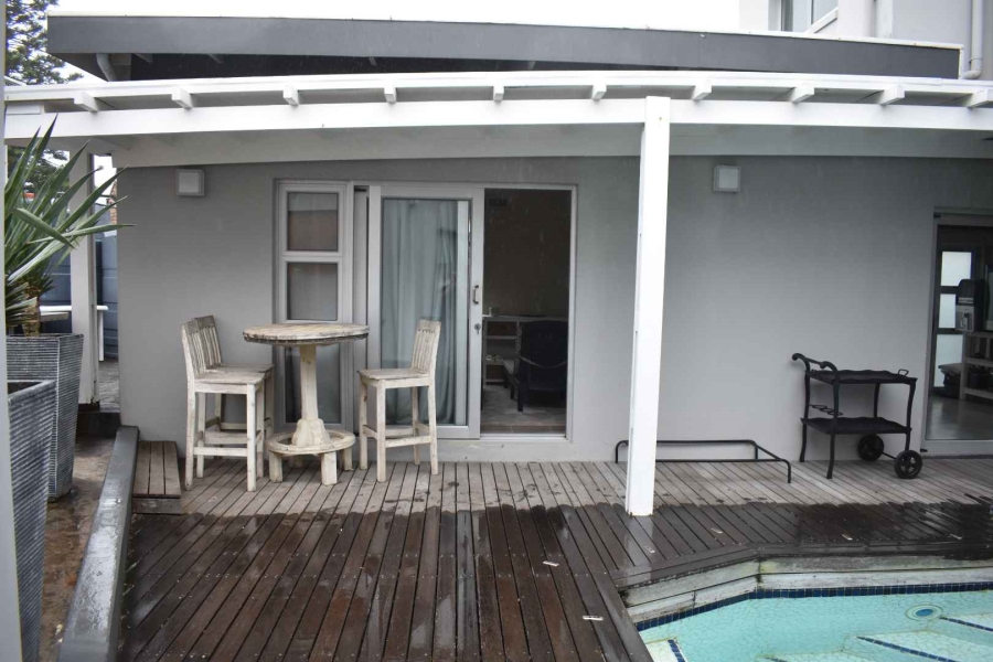 5 Bedroom Property for Sale in Gonubie Eastern Cape